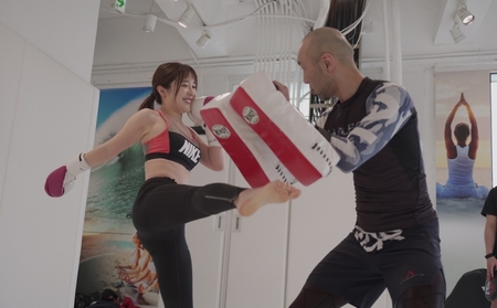 キックボクシングパーソナルトレーニング&プロテインスムージー付[HALEO DAIKANYAMA / CrossFit DAIKANYAMA]