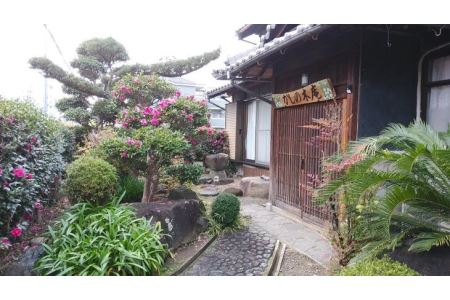古民家の宿“かしの木庵" (一棟貸し宿泊券)(2名様1泊)※着日指定不可◇