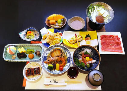 季節を味わう会席「ふるさと華コース」2名様食事券