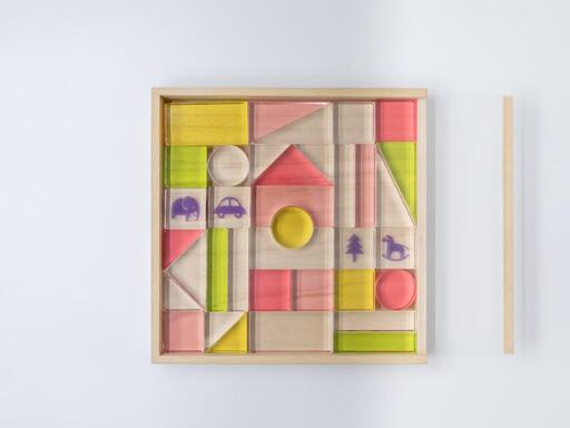 おもちゃを閉じ込めたアクリル積み木 36ピース ピンク HIKARINOTOY インテリア 知育 玩具 プレゼント お祝い｜こだわりの逸品 地域特産品 ギフト 自分用 人気 おすすめ