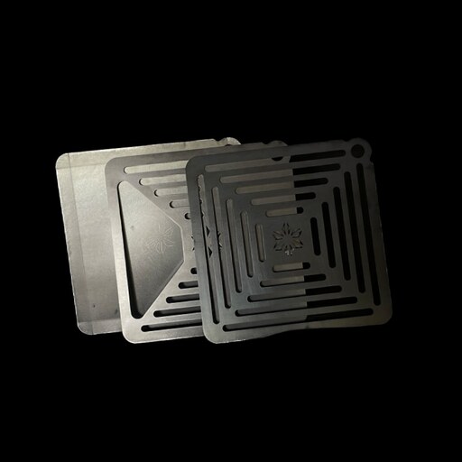 COMGULI 3SET　品番：GL-101　五徳グリルプレート焚き火台 焚火台 たきび台 焚火 軽量  コンパクト収納 ソロ コンパクト シンプル  アウトドア  キャンプ  キャンプ用品　BBQ  キャンプ ふるさと納税 キャンプ 大阪府河内長野市