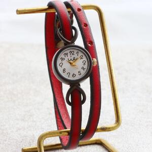 【ブレスレットウォッチ】シルバーフェイスとイタリアンレースの組み合わせが上品で美しい ベルトカラー：赤 WB067-WL004赤 腕時計