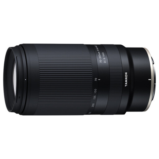 タムロン ミラーレス一眼カメラ用 交換レンズ 焦点距離70-300mm F/4.5-6.3 Di III RXD ニコンZマウント用 最小 最軽量 望遠 高解像 静粛性人気 おすすめ A047Z TAMRON [11100-0467]