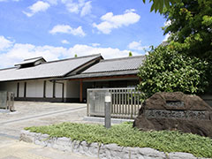 和泉市久保惣記念美術館