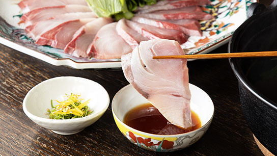 ひみ寒ぶりしゃぶしゃぶ用400g(200g×2)だし昆布・ゆずぽん付き 〈冷凍〉