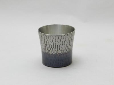 純銅手打ち鎚目ぐい呑み 錫黒被仕上 100ml