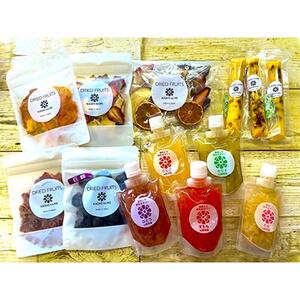 [発送月固定定期便]ドライフルーツとクラッシュゼリーとパウントケーキの季節の詰合せ全4回[配送不可地域:離島]