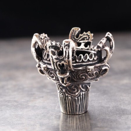 [縄文アクセサリーDo_goods]SV925製国宝 火焔型土器ミニオブジェ 700-079[配送不可地域:離島・沖縄県]