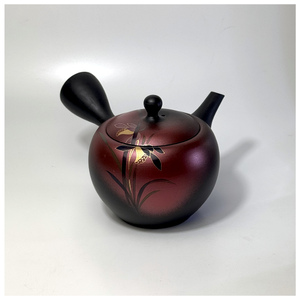 昭萠 16号黒泥丸形紫蘭急須 6-483|陶器 やきもの 焼き物 手作り 職人 昭萌窯 丸よ小泉 愛知県 常滑市