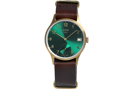 JIOS OMI 日本製 クラシックスタイル クオーツ腕時計 メンズ レディース ウォッチ ユニセックス 男女兼用 Made in Shiga スモールセコンド ゴールド×グリーン 栃木レザー NATOベルト (ブラウン)