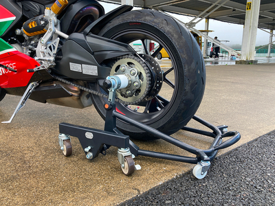 理想のバイクスタンド ガレージREVO Ducati極太貫通ショートタイプ[184M03]