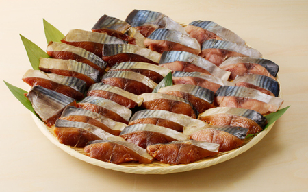 かつおのおかず干物 30切れセット(みりん・塩・薬膳) / 佐賀県 / 丸福水産 