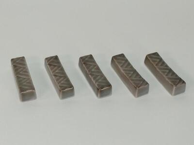 [波佐見焼]手彫りの箸置き5個組 桔梗 [西海陶器]5 24376