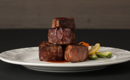 くまもとあか牛・ラムイチ・赤身を楽しむ「角切りステーキ」約100g×6パック 合計600g