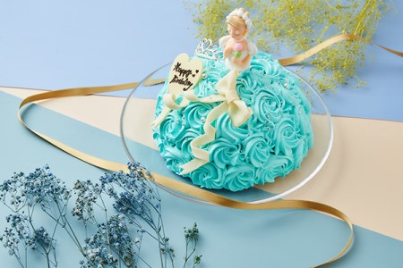 [Le Lis]シンデレラ♪とびっきり可愛い芸術デコレーションケーキ5号(4〜6名様分)!もちろん美味しさにも自信![冷凍でお届け・冷蔵解凍] // デコレーションケーキ 芸術ケーキ