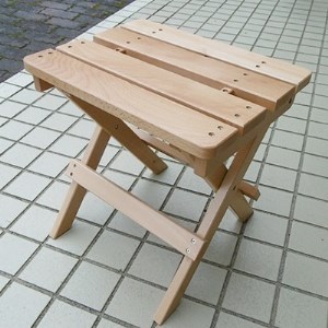 折りたたみ椅子 ビーチ(名古屋刑務所製造)A型