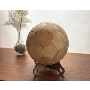 木製サッカーボール(ヒノキ)