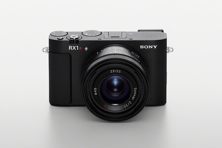 ソニー デジタルスチルカメラRX1R III(DSC-RX1RM3) | カメラ 単焦点 レンズ デジカメ 小型化 手のひらサイズ レンズ一体型