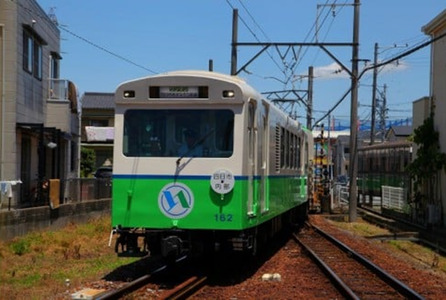 日本に3社4路線しかないナローゲージ(特殊狭軌)四日市あすなろう鉄道 貸切列車の運行[2025年1月12日(日)]