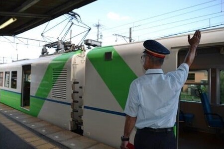 日本に3社4路線しかないナローゲージ(特殊狭軌)「四日市あすなろう鉄道」で一日駅長体験[2025年12月20日(土)]