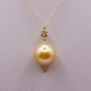 1940 K18 南洋ナチュラルゴールデン真珠 10.0㎜up ダイヤモンド0.15ct ペンダントネックレス