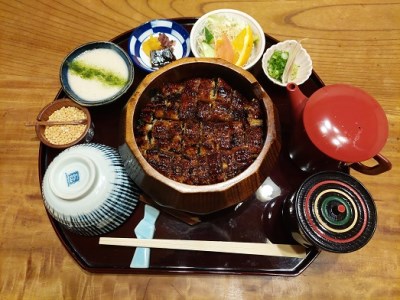 949 鰻の千代幸ひつまぶし伊勢芋とろろ付と名物白焼(川)のセット1名様分御食事券