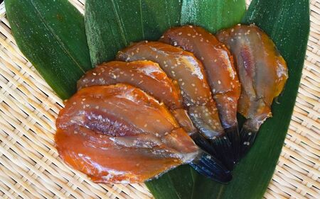 かわはぎ味醂干し ワンパック 独自調合 自社釜にて焚き上げた味醂ダレ使用[uosk0023]