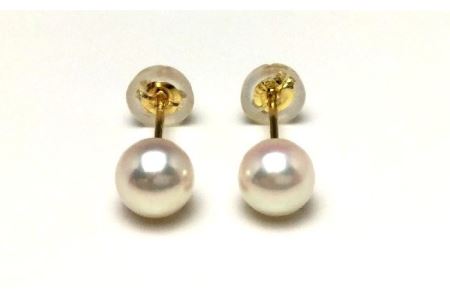 【025-02】老舗の真珠専門店・高品質アコヤ真珠ピアス5.0～5.5ミリ（Ｋ18）