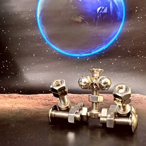 ブロックみたいなねじ玩具 M6ネジー4号 / 大河内 ロボット 知育 おもちゃ 工具不要 ステンレス ネジ ボルト ナット 玩具 三重県 度会町