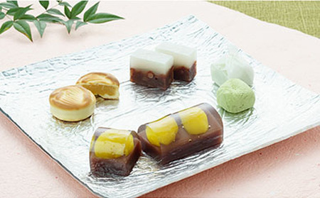 創業二百余年。銘菓「埋れ木」と彦根菓子選手権入賞菓子の詰合せ