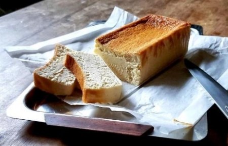 生はちみつチーズケーキ（砂糖・小麦粉不使用）