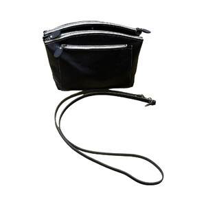 革・ダブルポシェット ラージ[ブラック]