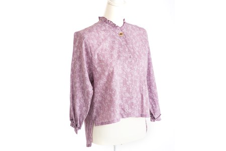 多機能な 介護衣服 La・フック 薄紫柄あり・隠しボタン Lサイズ [0218]