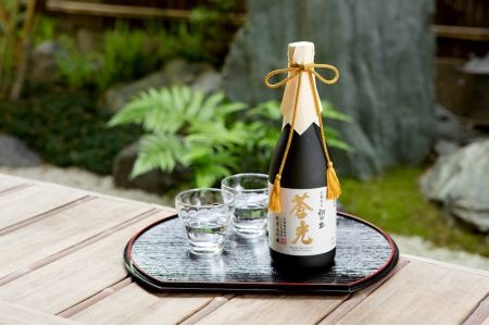 羽田酒造】初日の出「蒼光」純米大吟醸(桐箱入)のレビュー | ふるさと納税ランキングふるなび