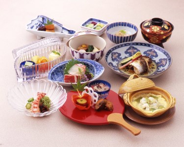 【京都　熊魚菴（ゆうぎょあん）たん熊北店】　ペアランチお食事券