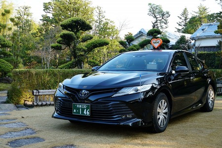 【MKハイヤー観光】【普通車5時間】ドライバーとめぐるとっておきの京都観光（3／21-6／20・10／1-11／30［ 京都 観光 タクシー 専属 ドライバー 周遊 プラン 人気 おすすめ ハイヤー サービス 名所 巡り プライベート ツアー お取り寄せ 通販 送料無料 ふるさと納税 ］