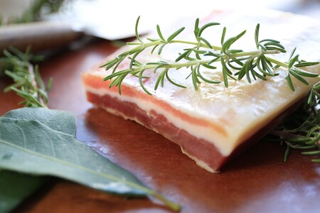 パンチェッタブロック(豚バラ肉の塩漬け) 200g×2袋