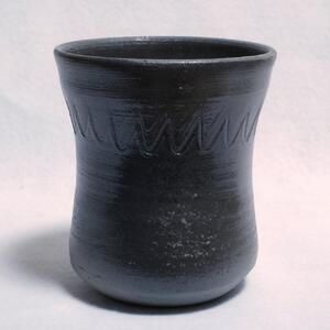古墳時代の焼き上がりを再現した「須恵器フリーカップ」（陶器）
