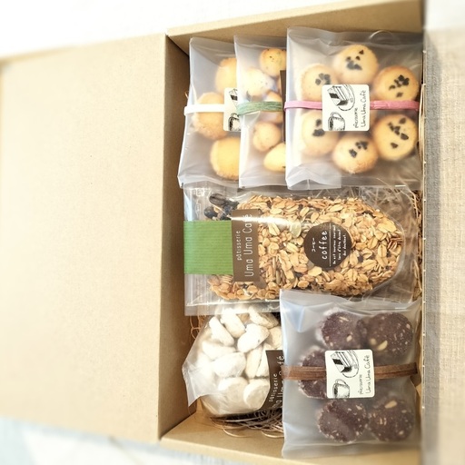 箕面産実生ゆずのクグロフとクッキーの詰め合わせ[umum0001]