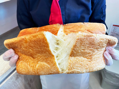 華のくちどけ (食パン) とジャムのセット|高級食パン ルビーをつけながら お取り寄せ 冷凍保存可 [3728]