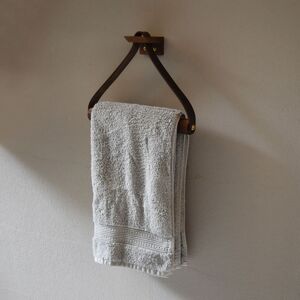 Teha'amana Towel holder テハマナ タオルホルダー ウォールナット ブラウン 革 皮 雑貨 おしゃれ レザー 本革 こだわりの逸品 地域特産品 ギフト 自分用 人気 おすすめ