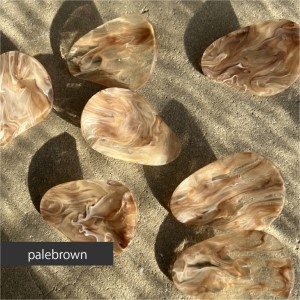 アクリル製 ヘアクリップ ヘアアクセサリー pale brown(ペールブラウン) eME peta
