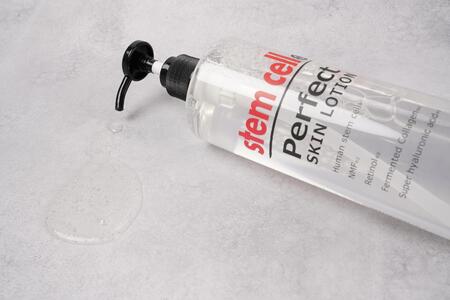 高濃度ヒト幹細胞培養液配合 化粧水2本セット (4571365221950-2)