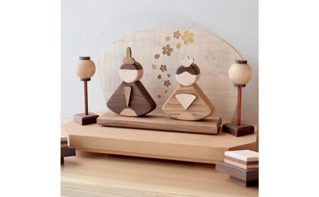 木のぬくもりを感じる コンパクト木製雛人形セット(収納箱付き)