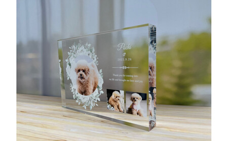 思い出の写真をアクリル素材に!アクリルスタンド