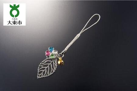 29・4-2 幸せの「四葉のクローバー根付」