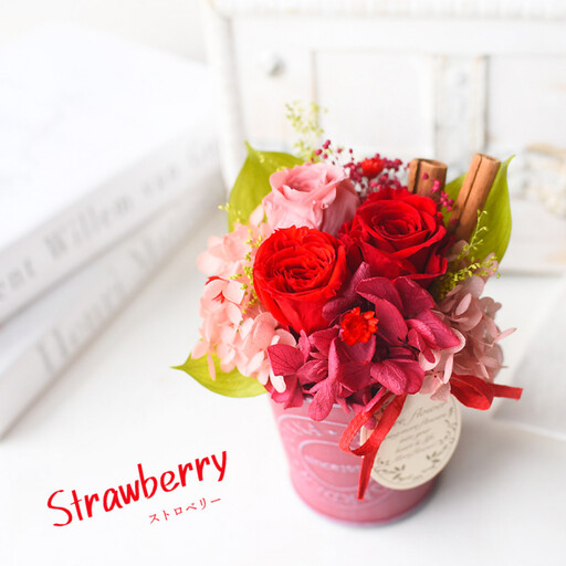 [母の日]ストロベリージェラート [お届け日:2026年5/4〜5/10 当店おまかせ ]母の日カード付き[ 母の日 ギフト アレンジ 花 贈り物 大阪府 門真市 ]