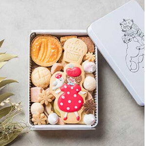 【贈答品】お菓子な世界缶 プレゼントやご褒美に大人気!おしゃれでかわいいクッキー缶#01_菓子・スイーツ クッキー  _【1377199】