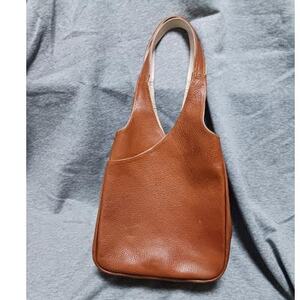 シュリンクレザー本革手提げバッグ キャメル[配送不可地域:沖縄県]