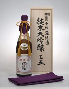 櫻正宗　金稀　無濾過　純米大吟醸　三五　1.8L